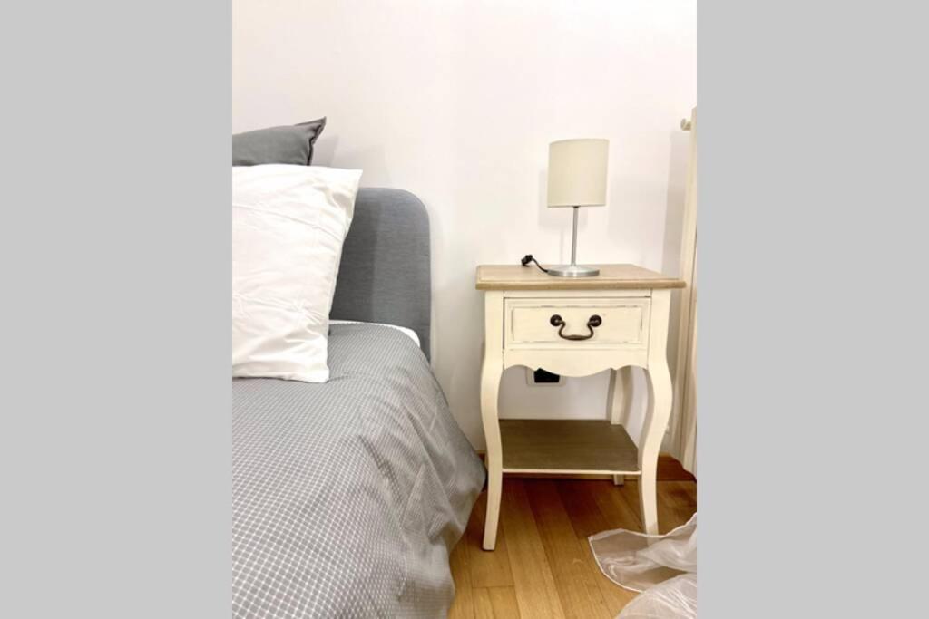 Boutique Apartment In Milano Center: Duomo Scala Экстерьер фото